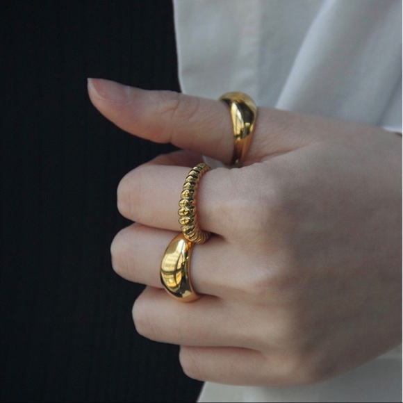 18K Gold Plated Wide Bold Dome Ring Band Ring - Picture 8 of 11